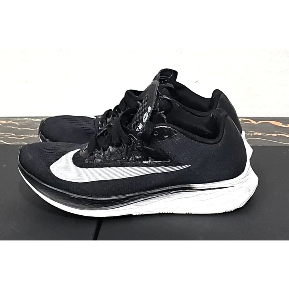 Nike Zoom Fly Black White Running Shoes Sneakers 897821-001 Womens Size 6.5